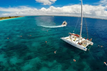 Catalina Island Sailing & Snorkeling Tour from Punta Cana